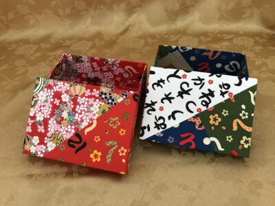 和紙千代紙で作った箱
