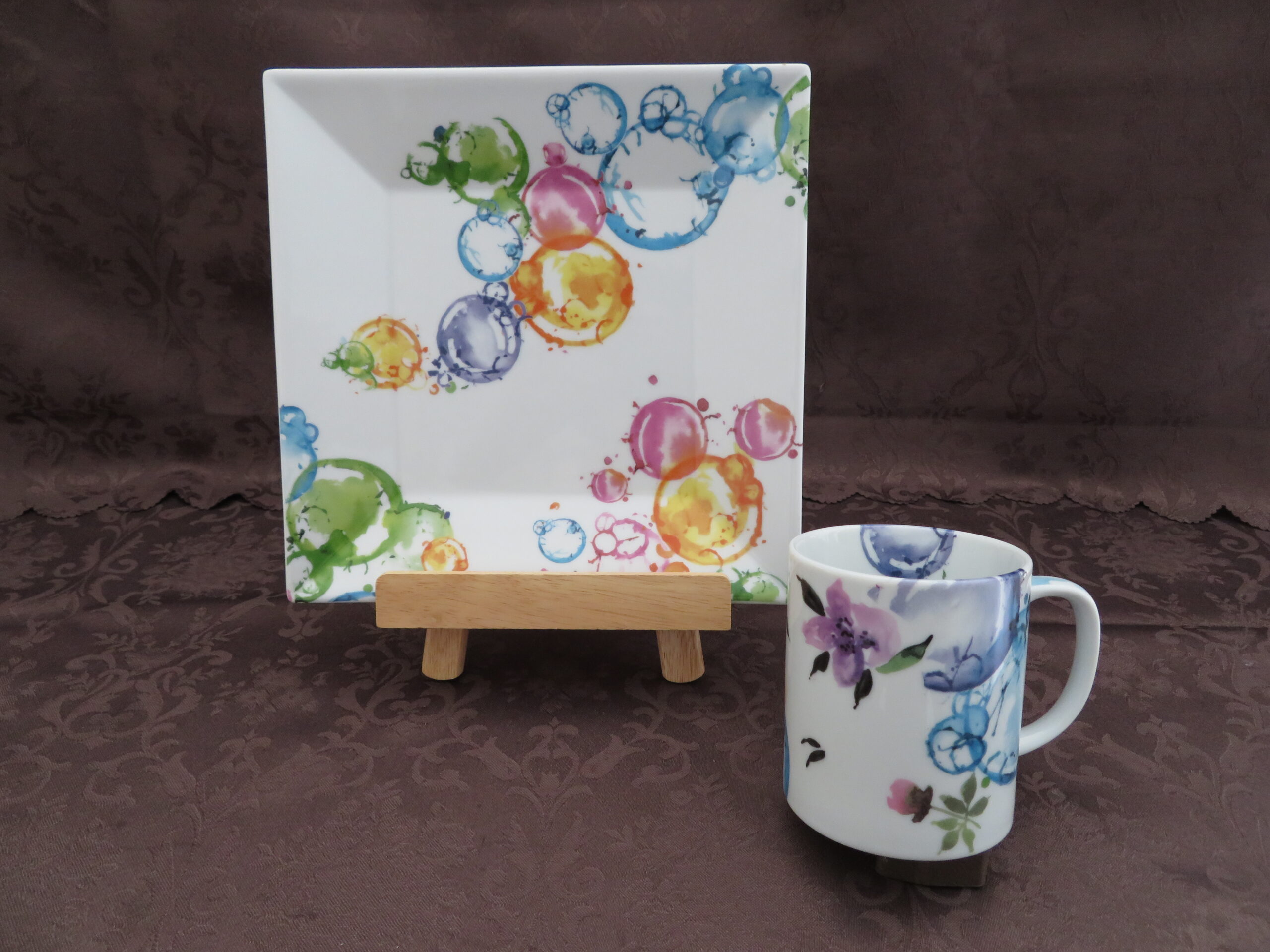ポーセリングアートのプレートとマグカップのセット